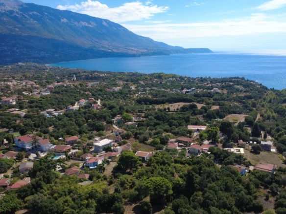 Kountourata Charming Plot in a Peaceful Natural Setting