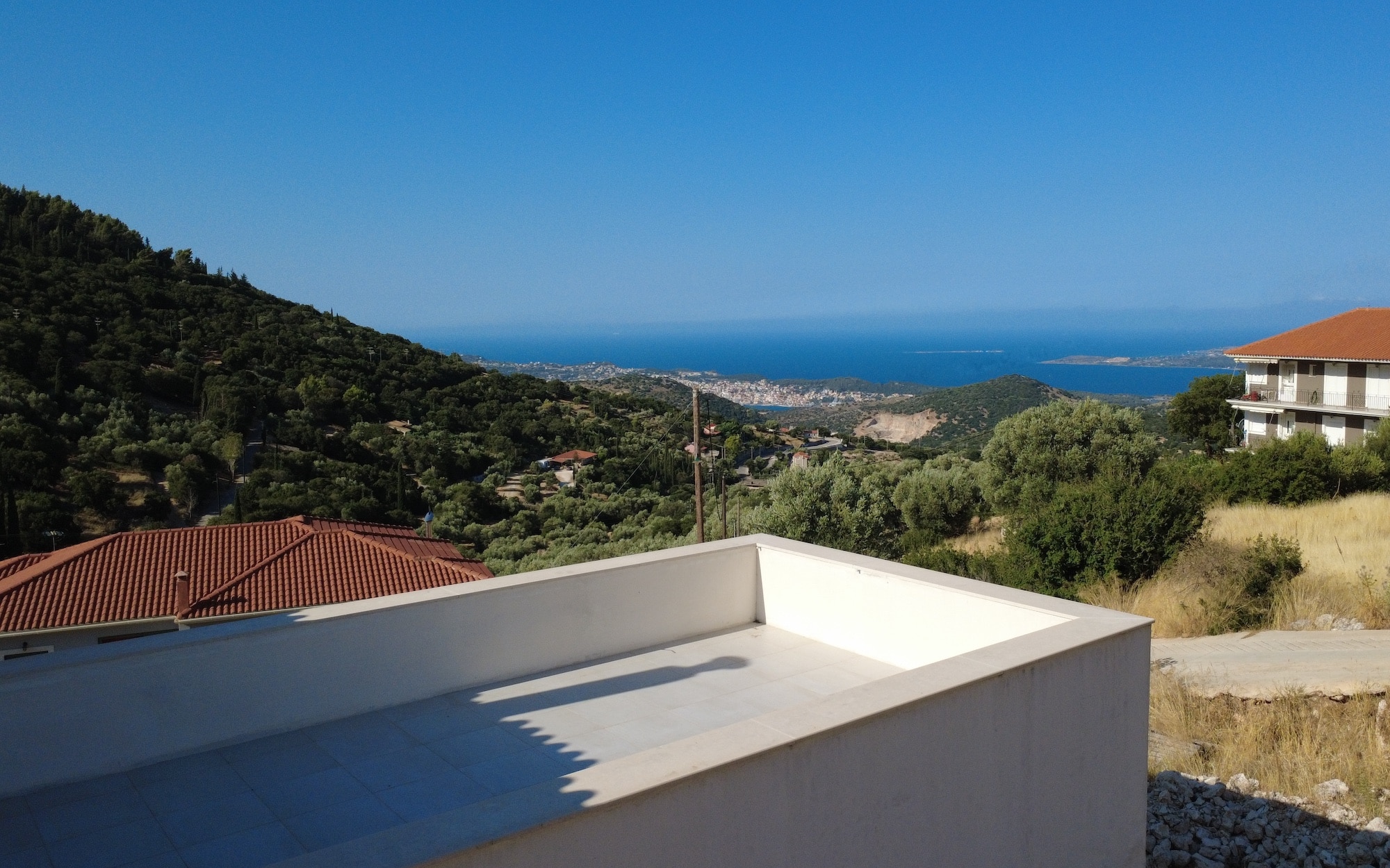 Dilinata Exceptional Residence Near Completion With Sea Views