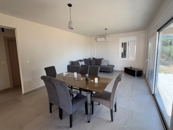 Dilinata Exceptional Residence Near Completion With Sea Views