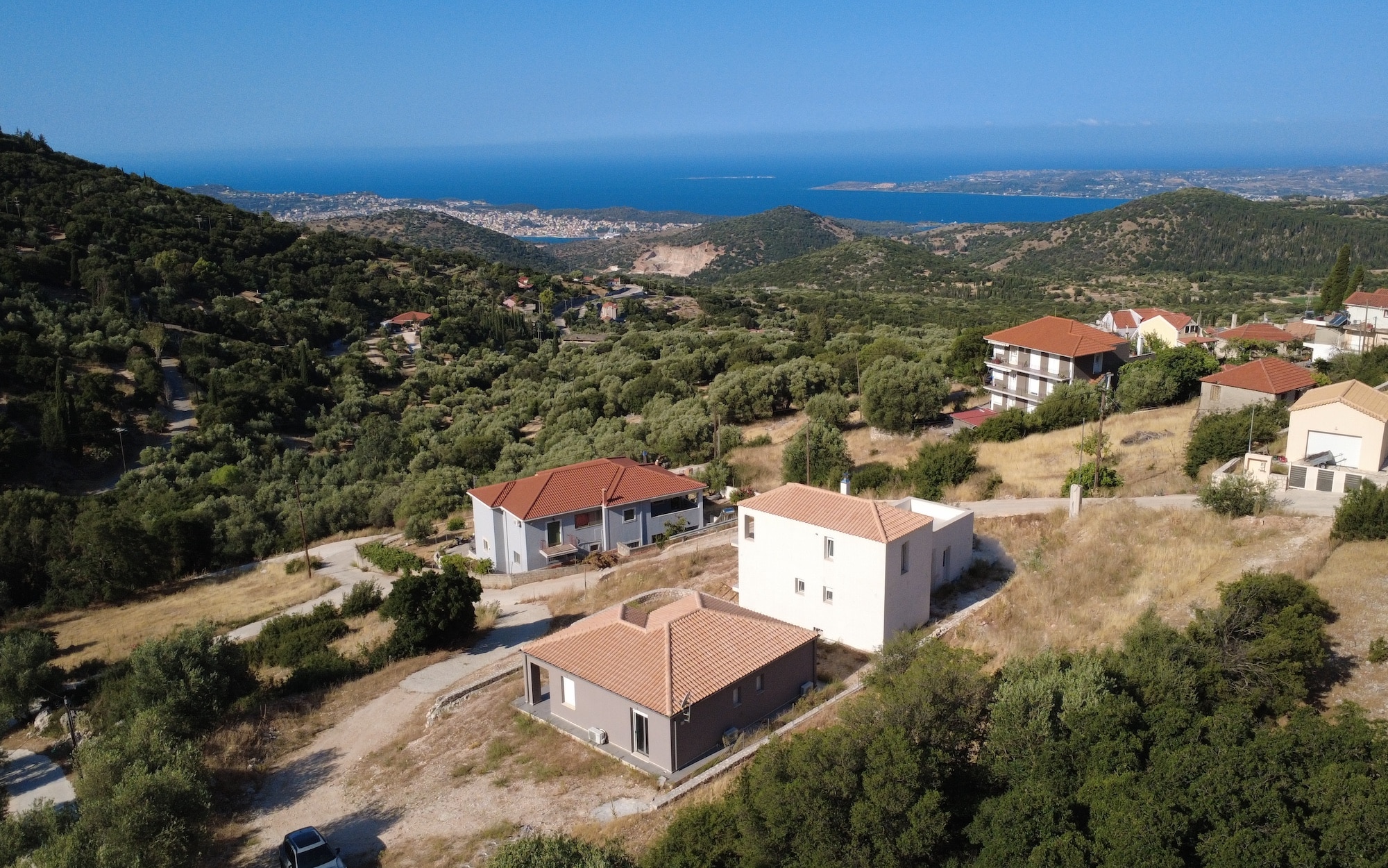 Dilinata Exceptional Residence Near Completion With Sea Views