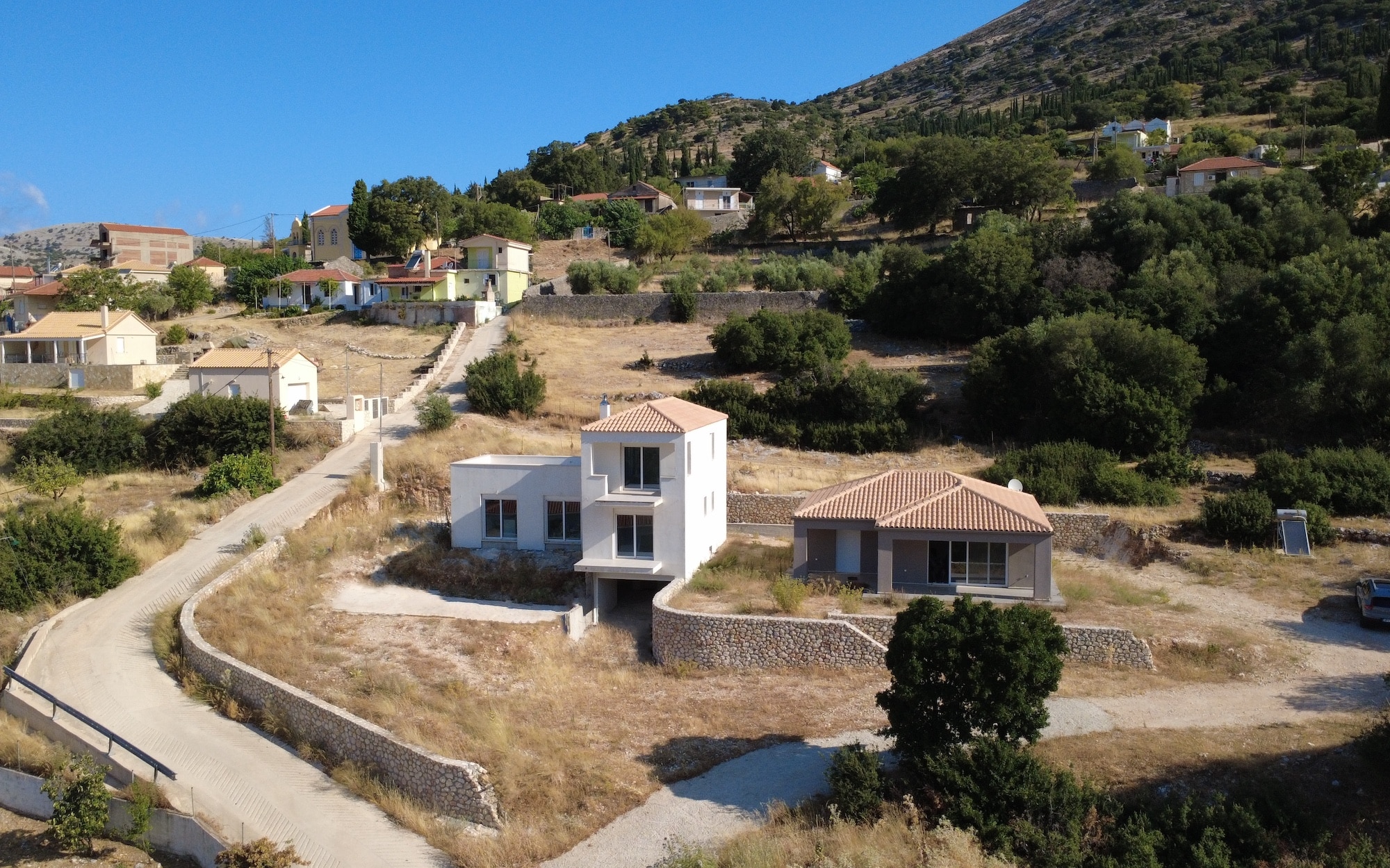 Dilinata Exceptional Residence Near Completion With Sea Views