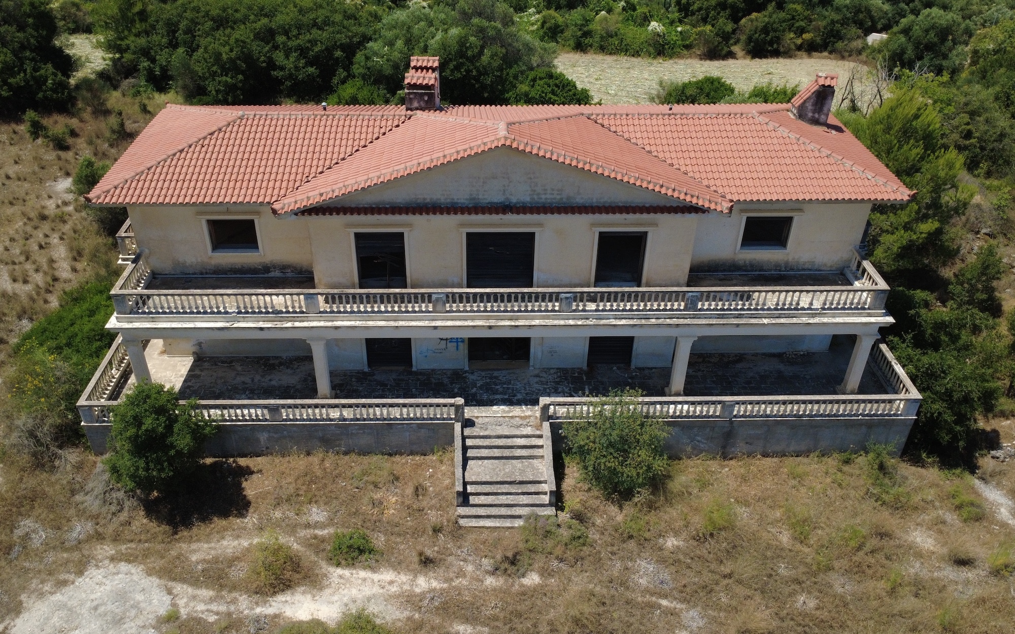 Livathos Exquisite Estate Renovation Project