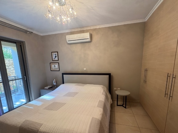 Exclusive Bay View Apartment in Argostoli