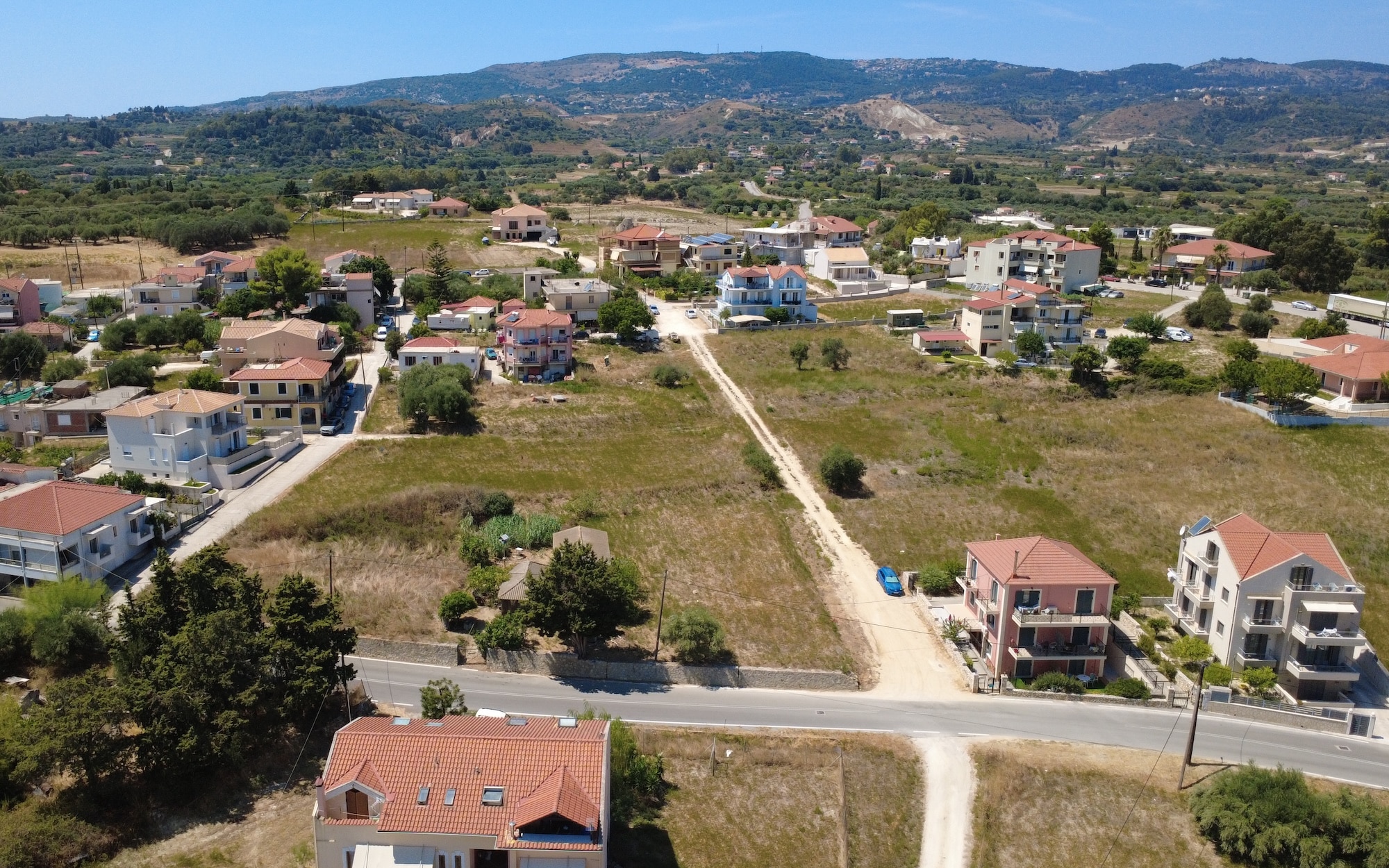 Lixouri Prime Corner Plot with Sea & Mountain Views