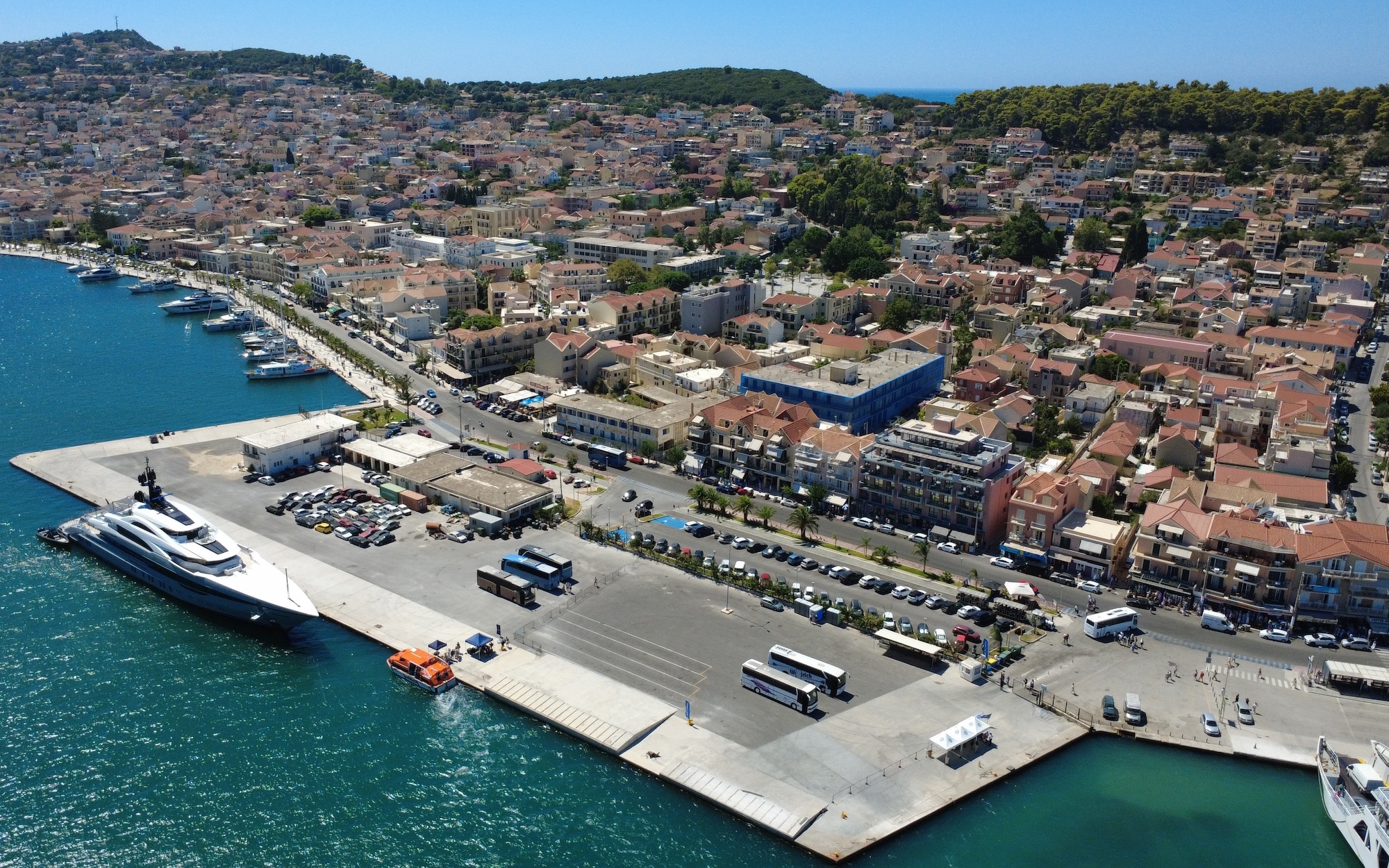 Argostoli Prime Central Building – Exceptional Redevelopment Opportunity