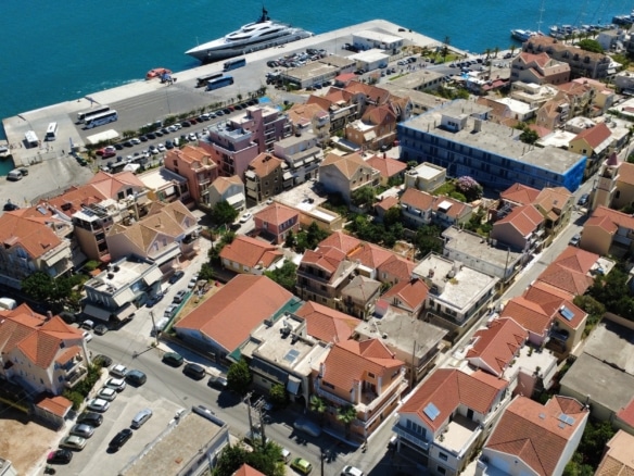 Argostoli Prime Central Building – Exceptional Redevelopment Opportunity