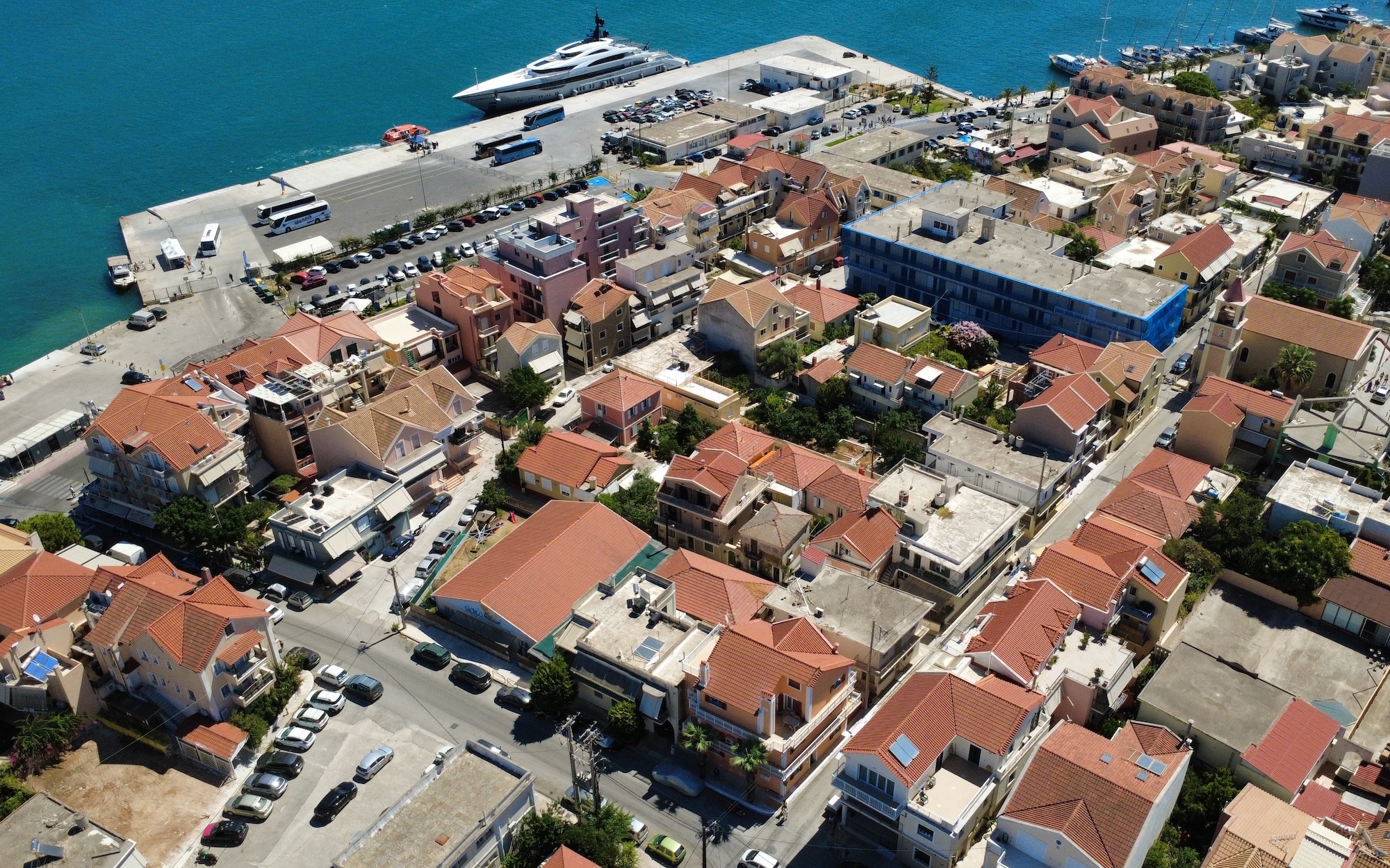 Argostoli Prime Central Building – Exceptional Redevelopment Opportunity