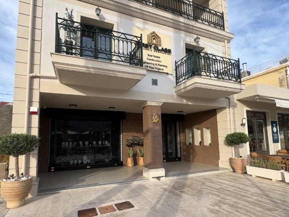 Argostoli Prime Seafront Commercial Property – Exceptional Investment Opportunity