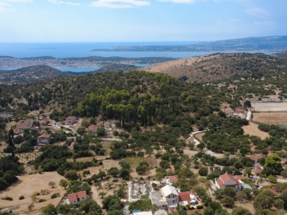 Faraklata Olive Grove, Vineyard & Historic Stone Building