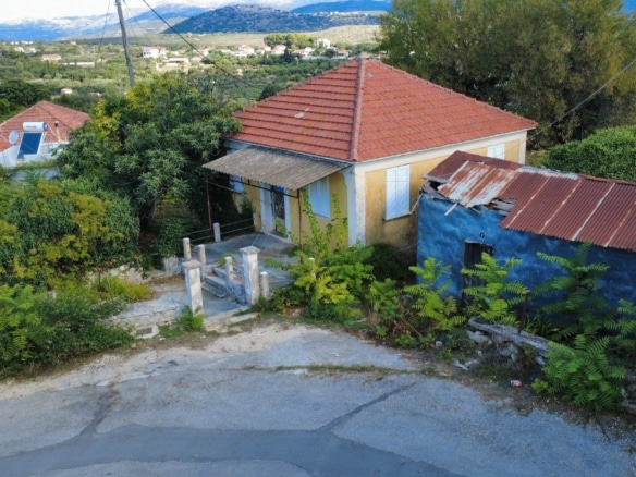 Korianna Charming Cottage And Generous Village Plot