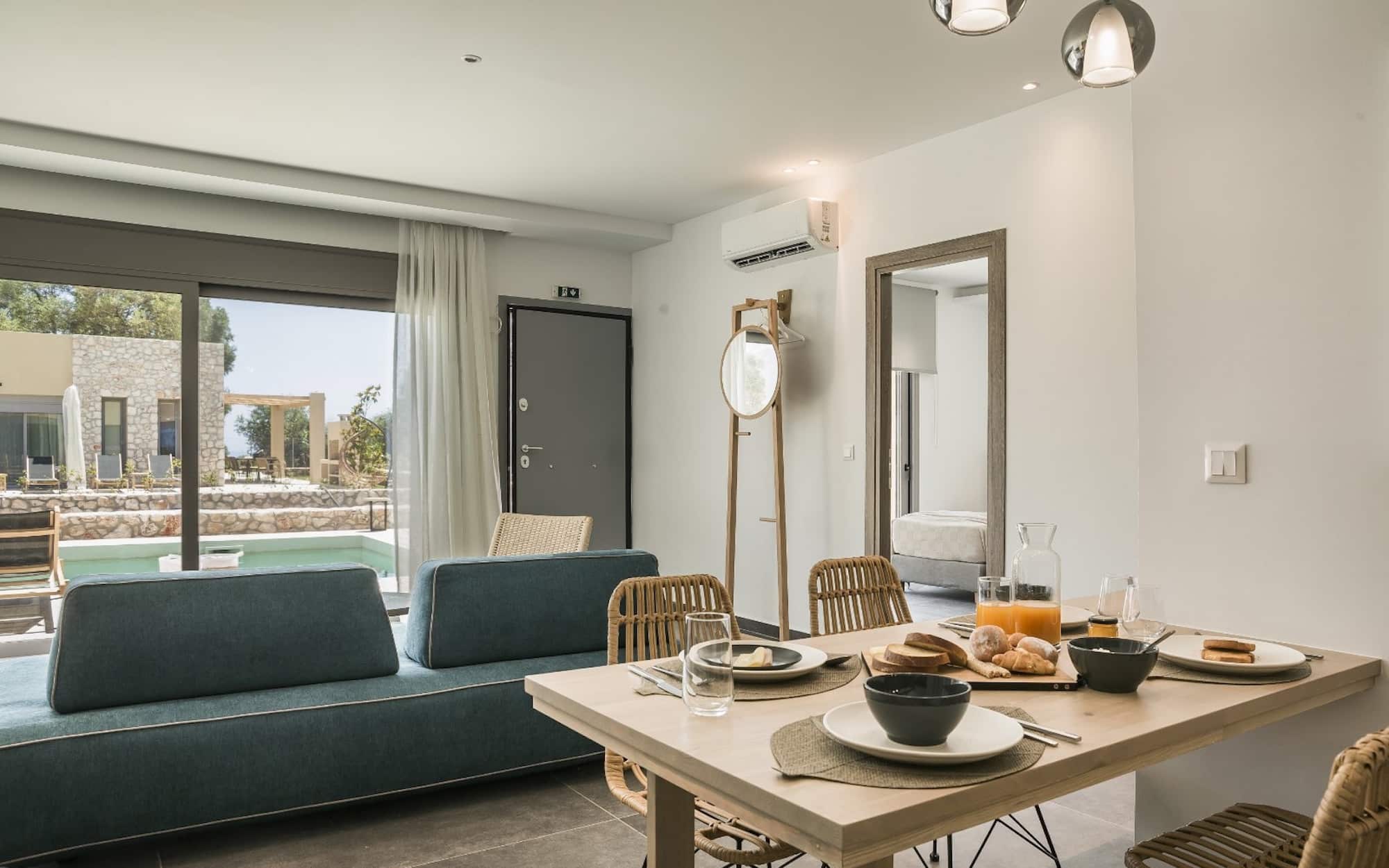 Pessada Exclusive Collection of 6 Luxury Villas