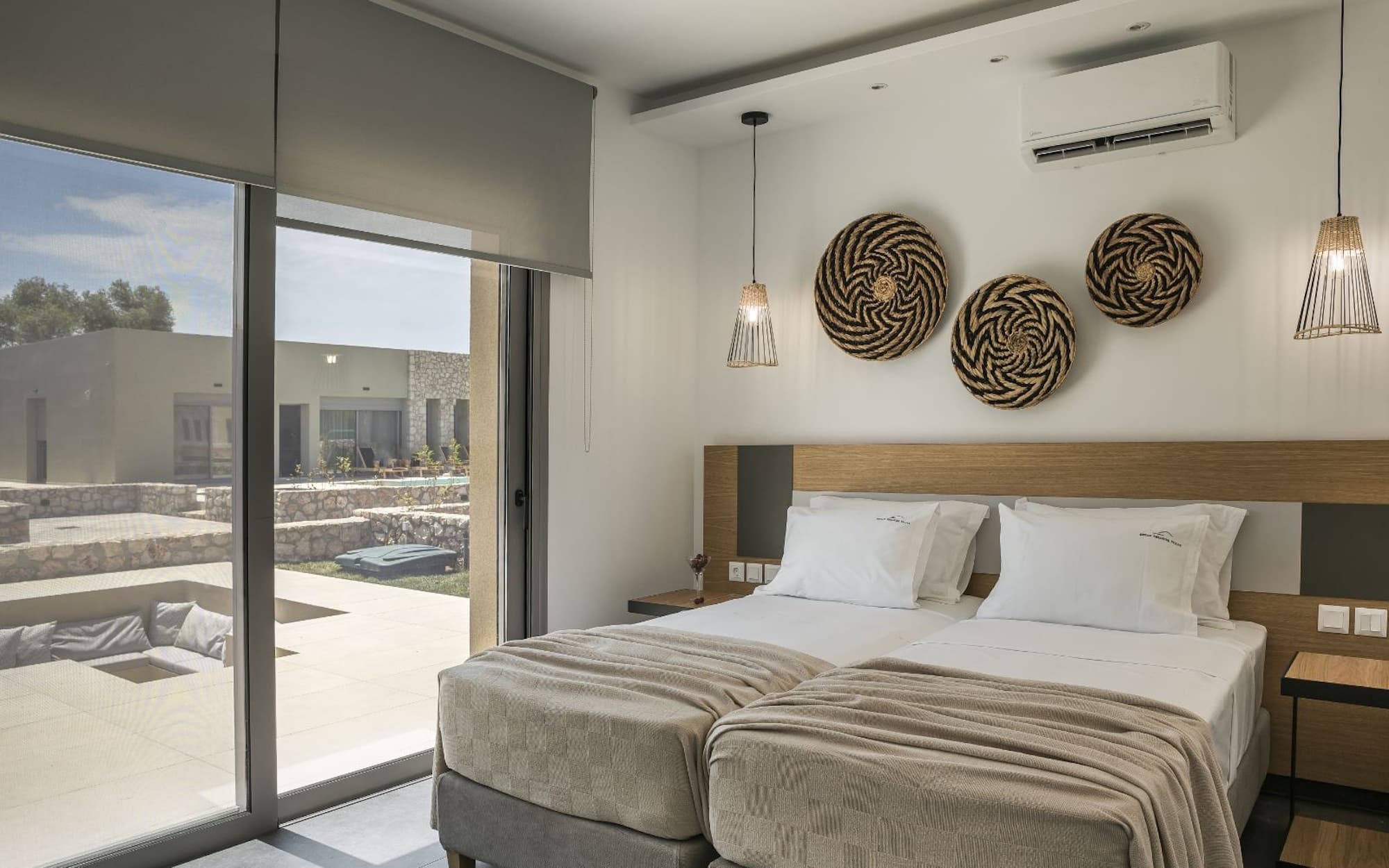 Pessada Exclusive Collection of 6 Luxury Villas