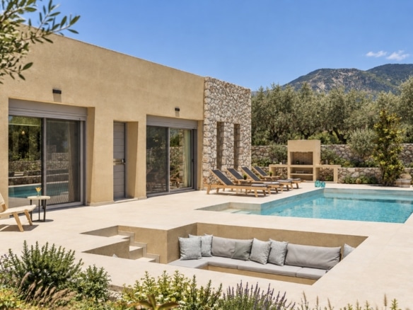 Pessada Exclusive Collection of 6 Luxury Villas